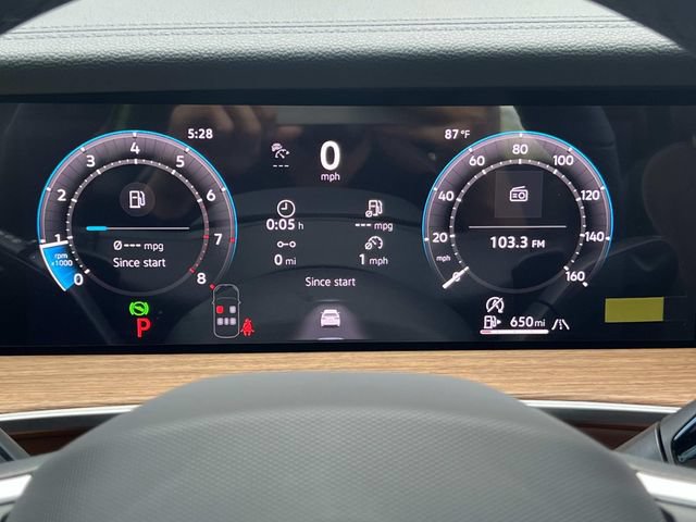New 2026 Volkswagen Tiguan SEL R-Line AWD/4WD image 20