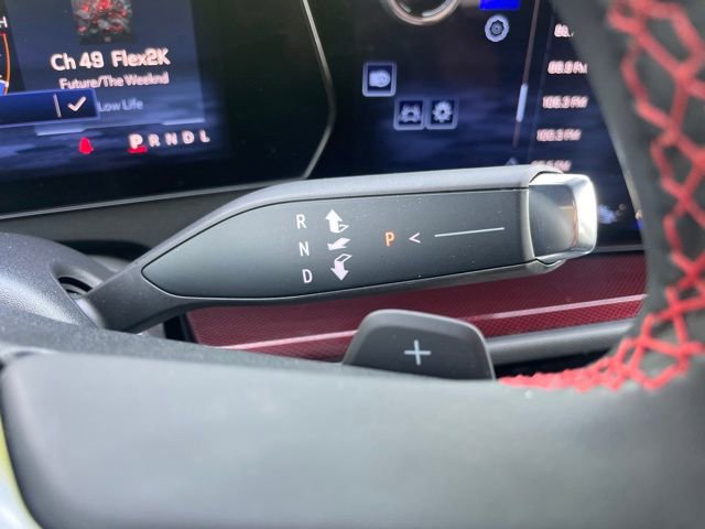 Used 2024 Chevrolet Traverse RS w/ LPO, Floor Liner Package image 22