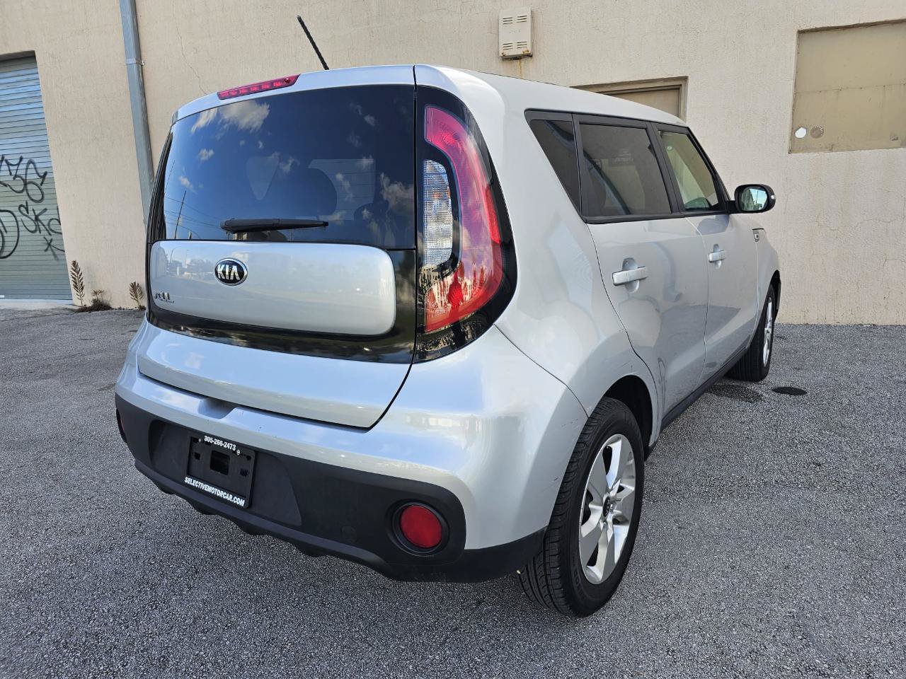 Used 2018 Kia Soul FWD image 6