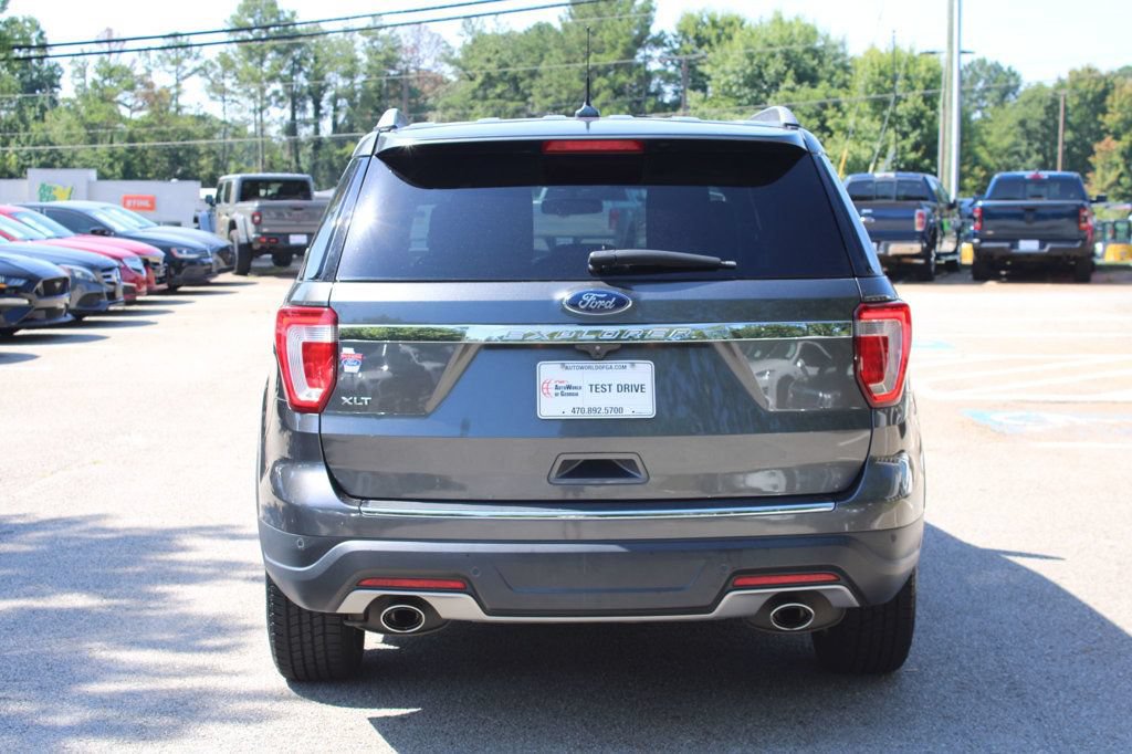 Used 2018 Ford Explorer XLT w/ Equipment Group 202A FWD image 7