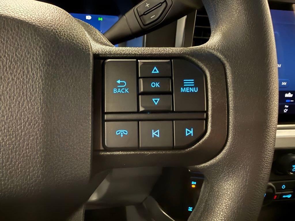New 2026 Ford F250 XLT w/ XLT Premium Package image 23
