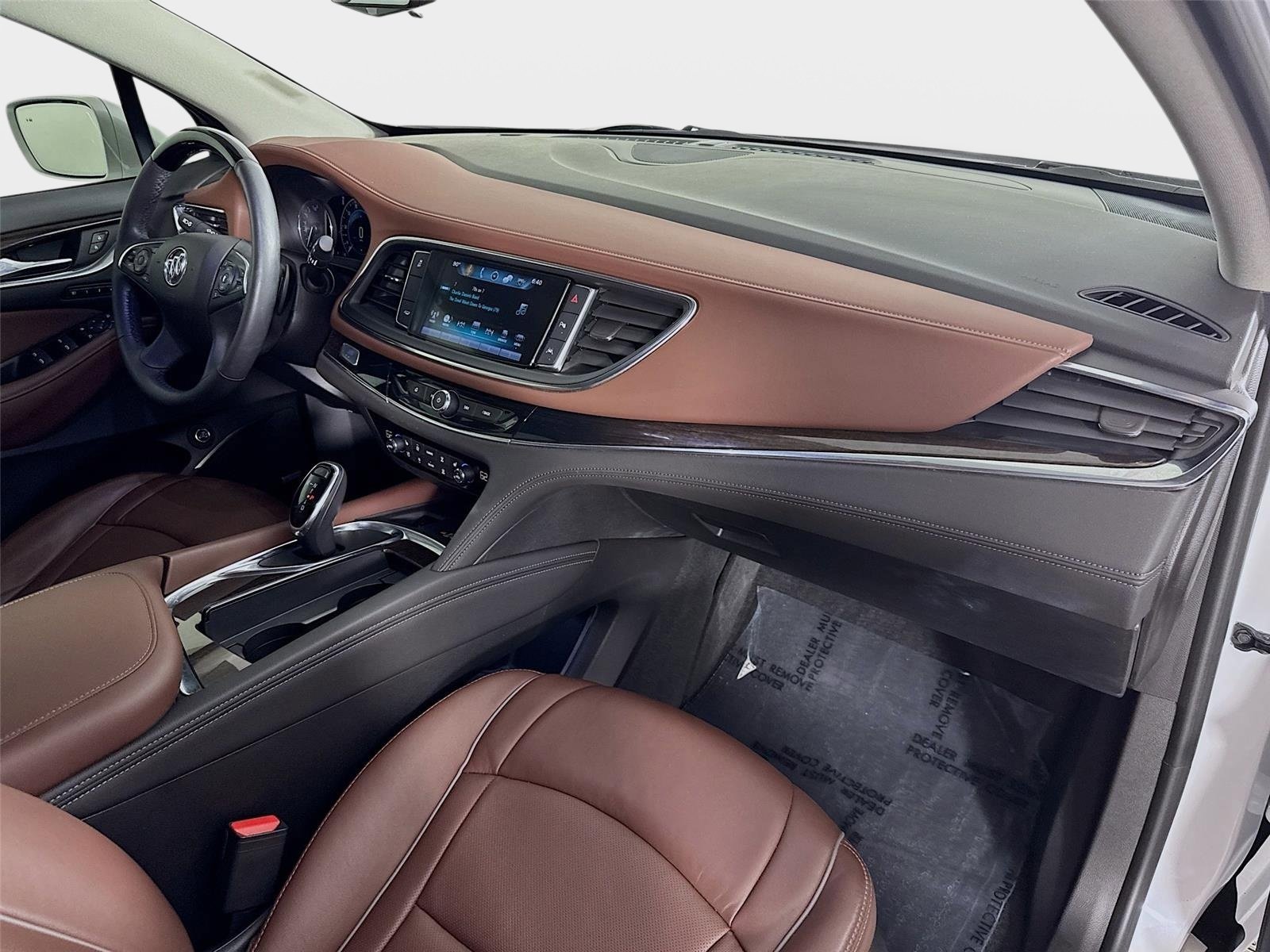 Certified 2018 Buick Enclave Avenir w/ Avenir Technology Package FWD image 31