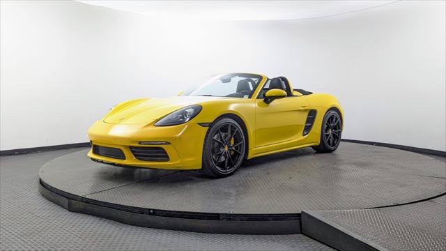 Used 2018 Porsche 718 Boxster RWD image 2
