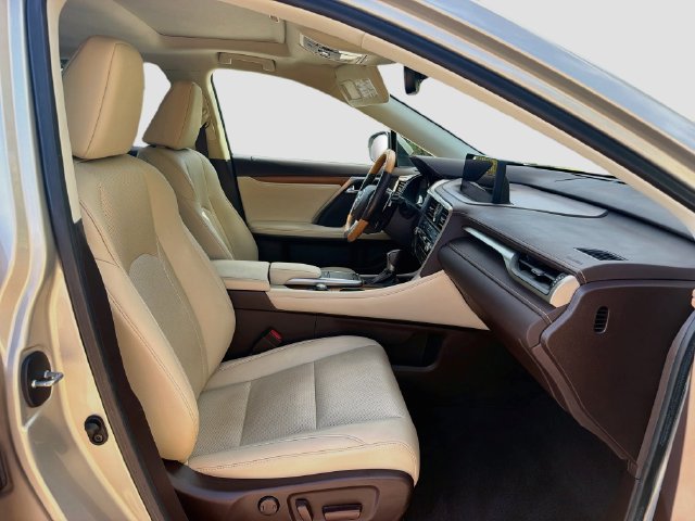 Used 2020 Lexus RX 350 FWD w/ Premium Package image 16