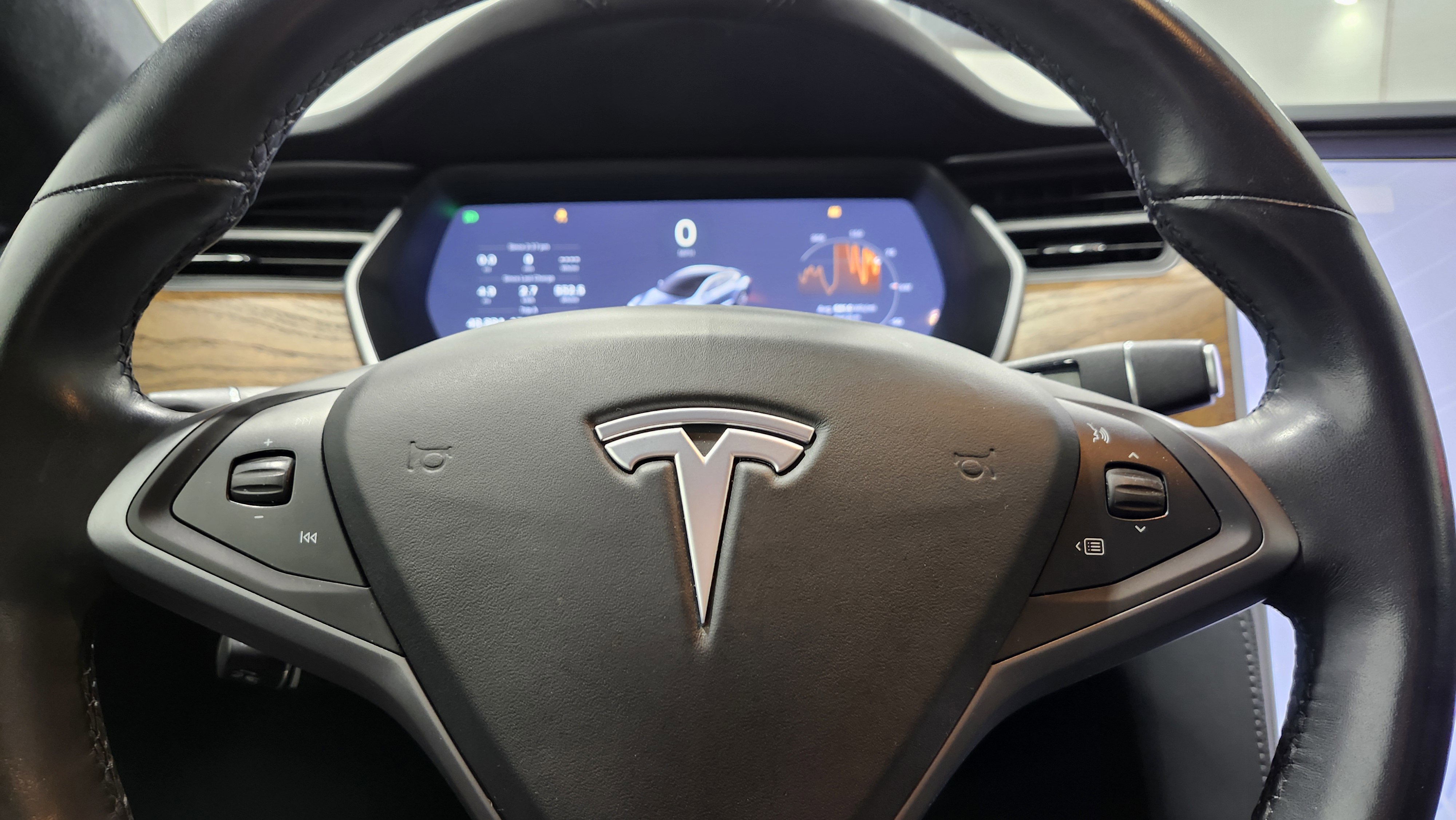 Used 2020 Tesla Model S Long Range image 28
