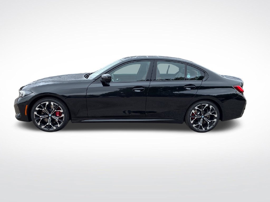 New 2026 BMW 330i xDrive Sedan w/ M Sport Package AWD/4WD image 6