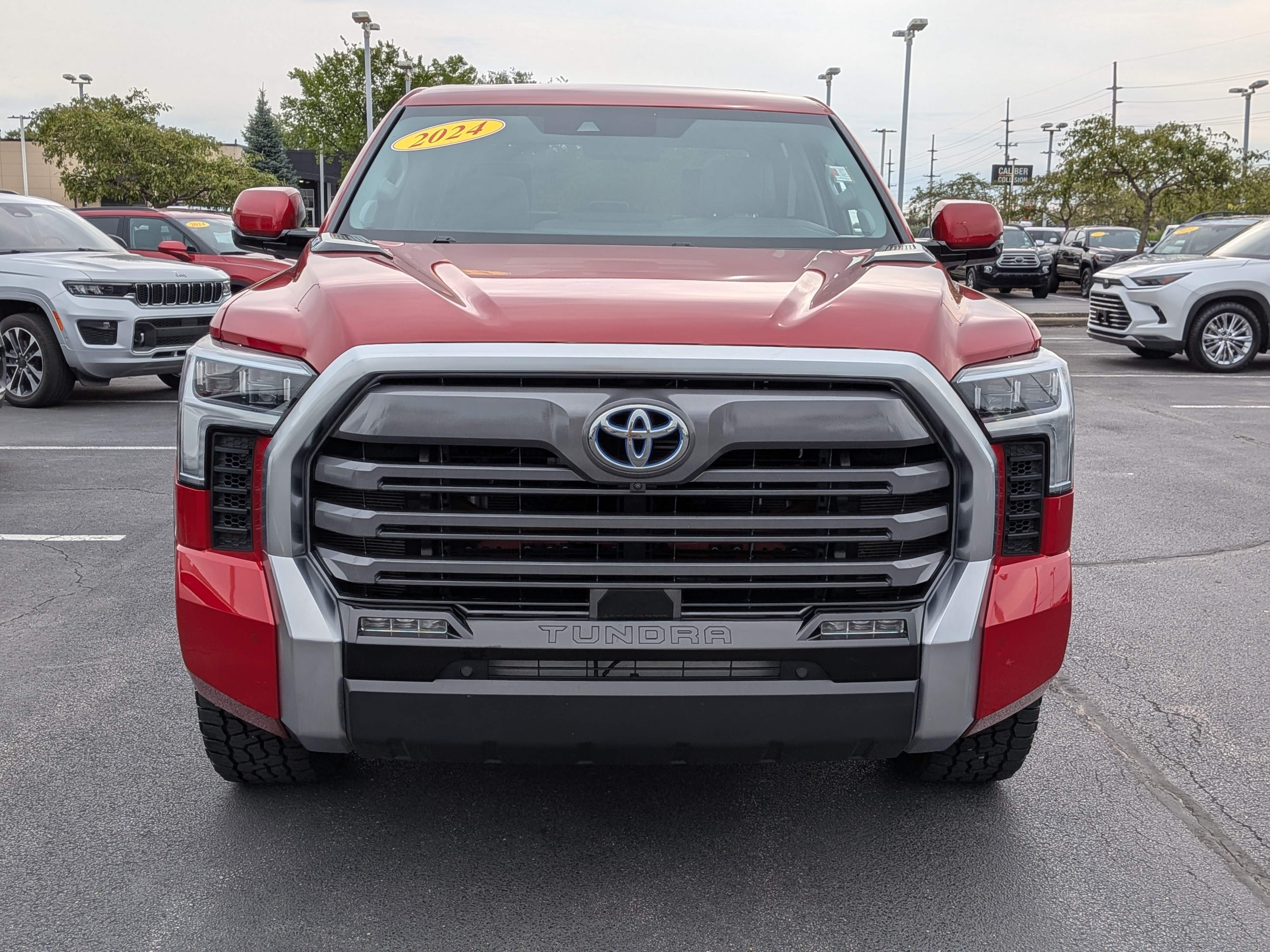 Used 2024 Toyota Tundra Limited AWD/4WD image 2