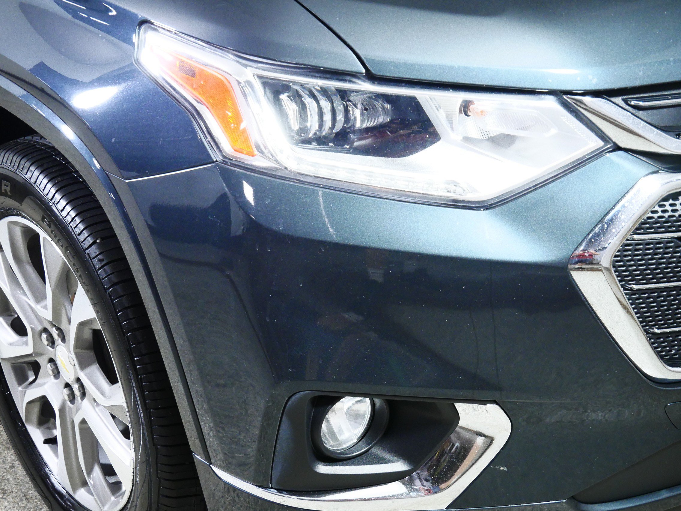 Used 2019 Chevrolet Traverse Premier AWD/4WD image 16