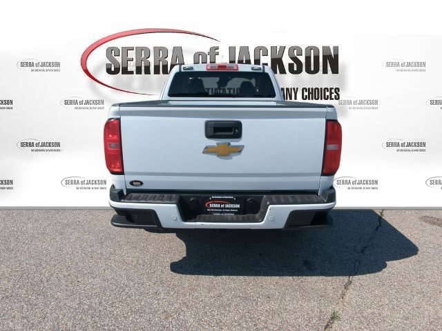 Used 2020 Chevrolet Colorado LT w/ Safety Package RWD image 7