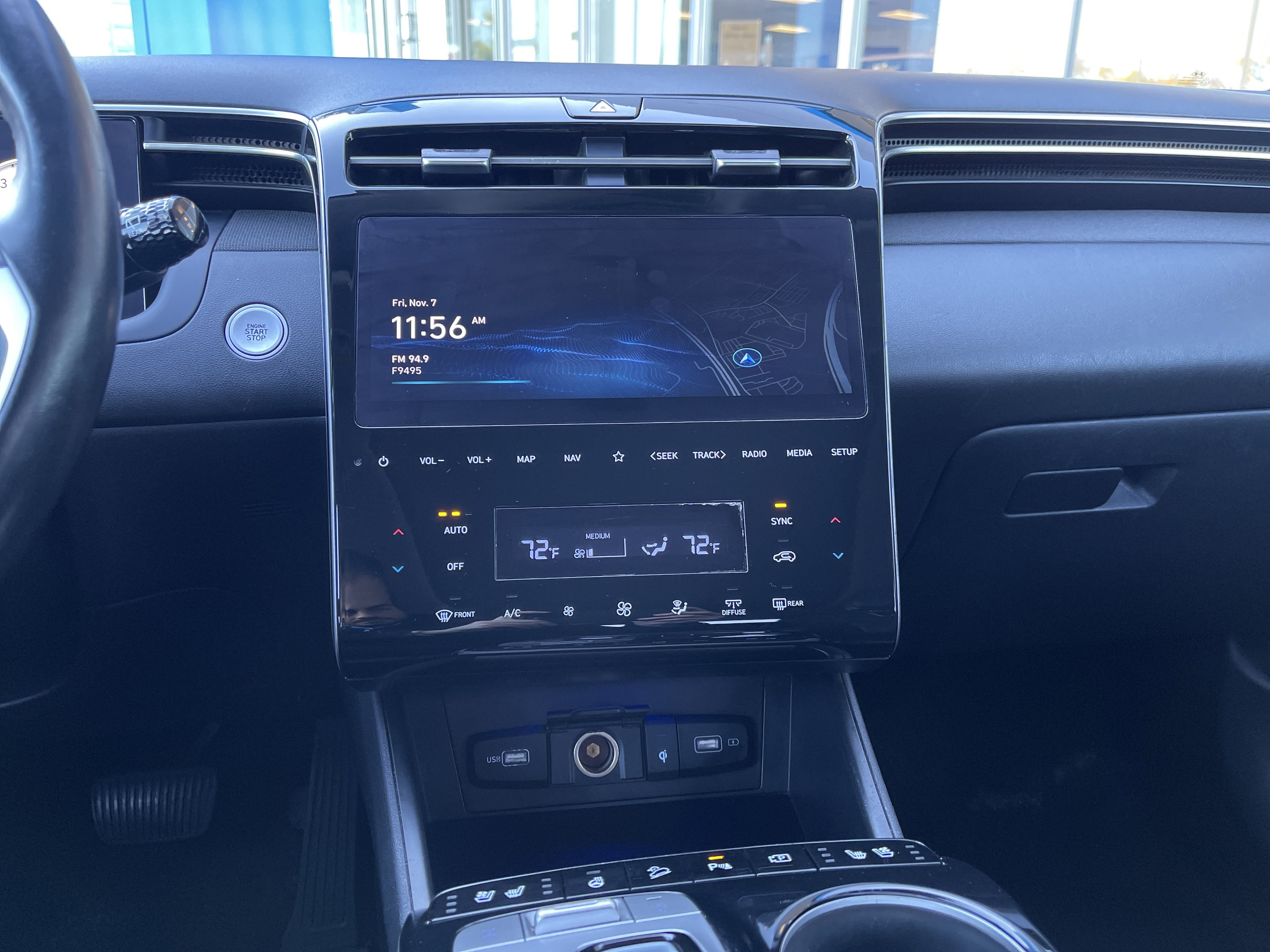 Used 2024 Hyundai Tucson Limited image 31