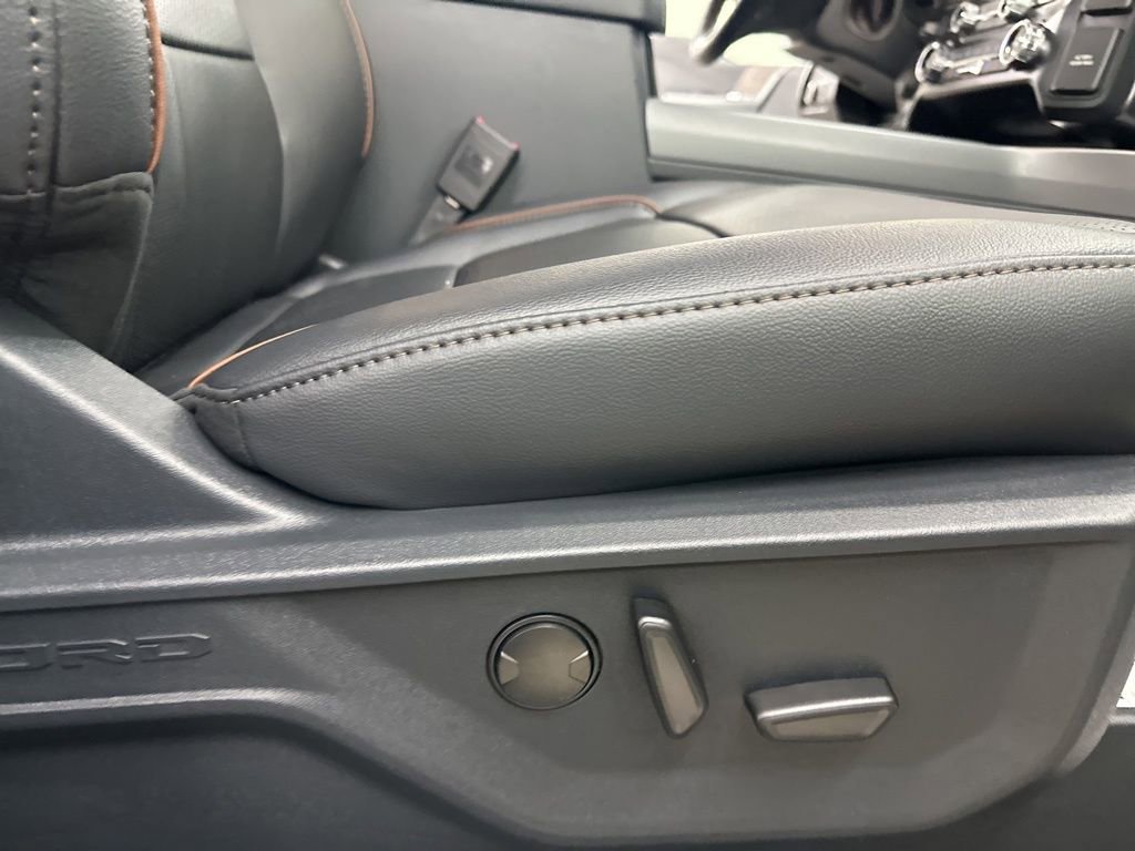 New 2026 Ford F350 Lariat image 18