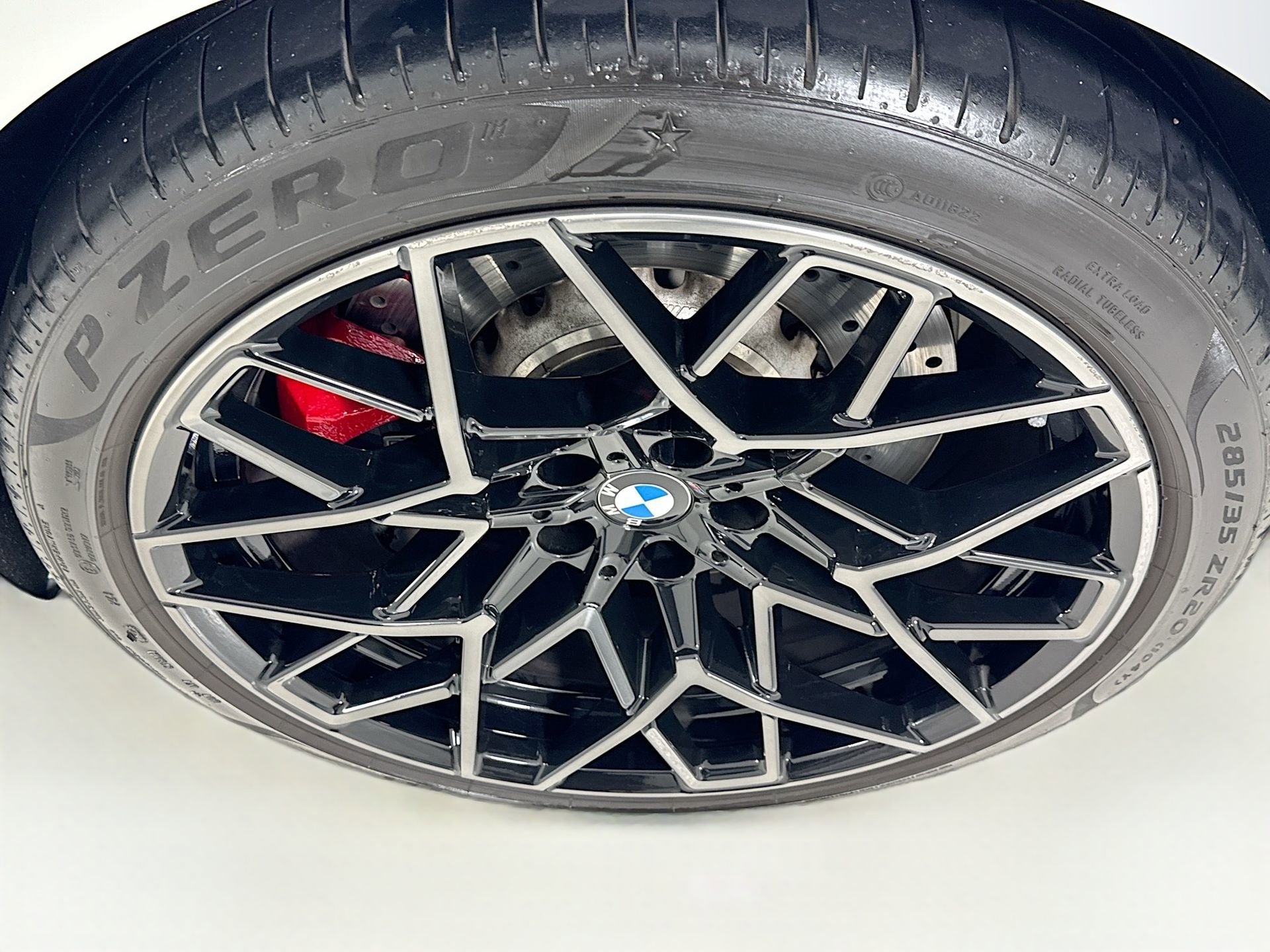 Used 2025 BMW M8 Competition AWD/4WD image 33