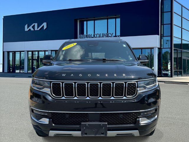 Used 2024 Jeep Wagoneer Series II AWD/4WD image 2