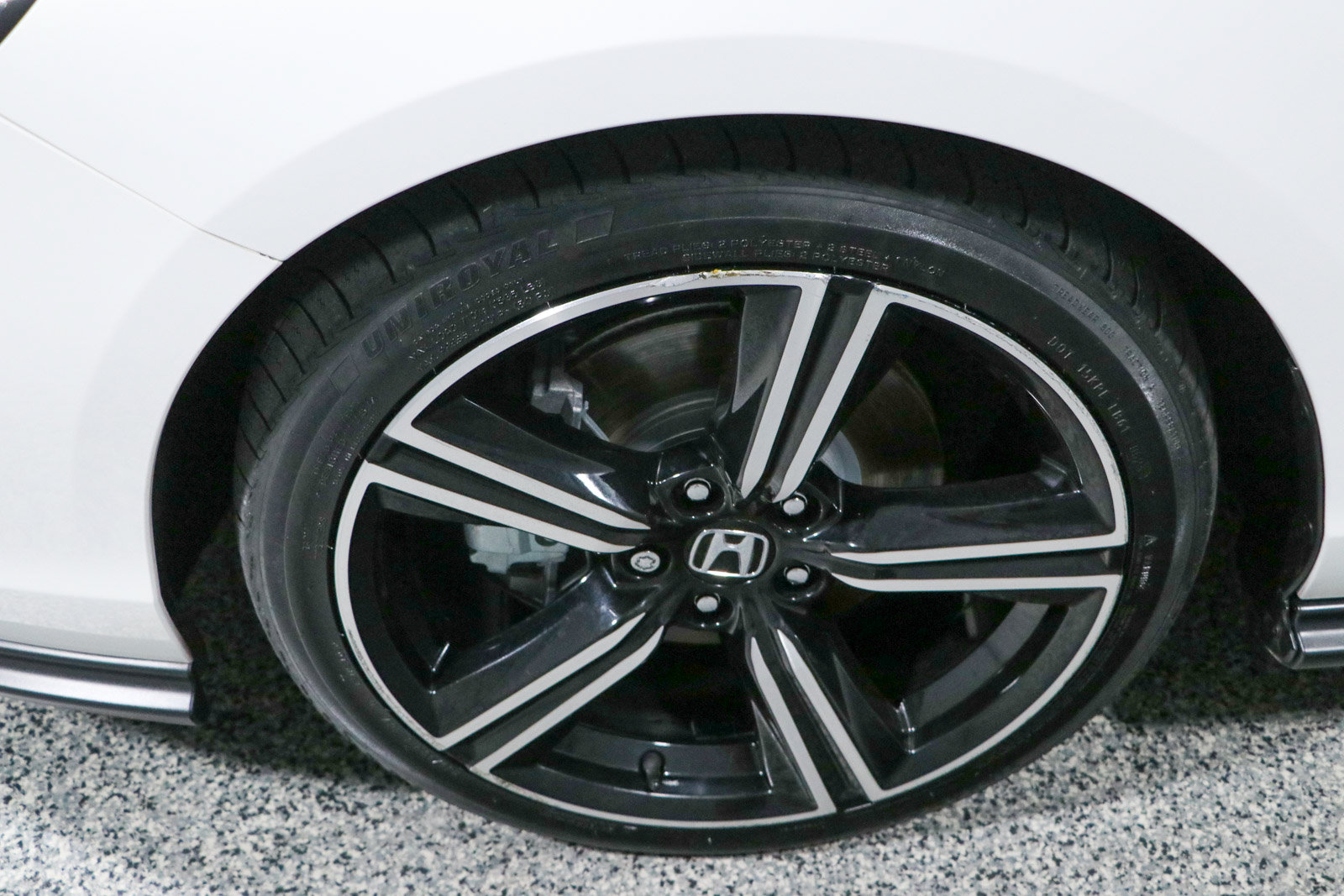 Used 2023 Honda Accord Sport image 11