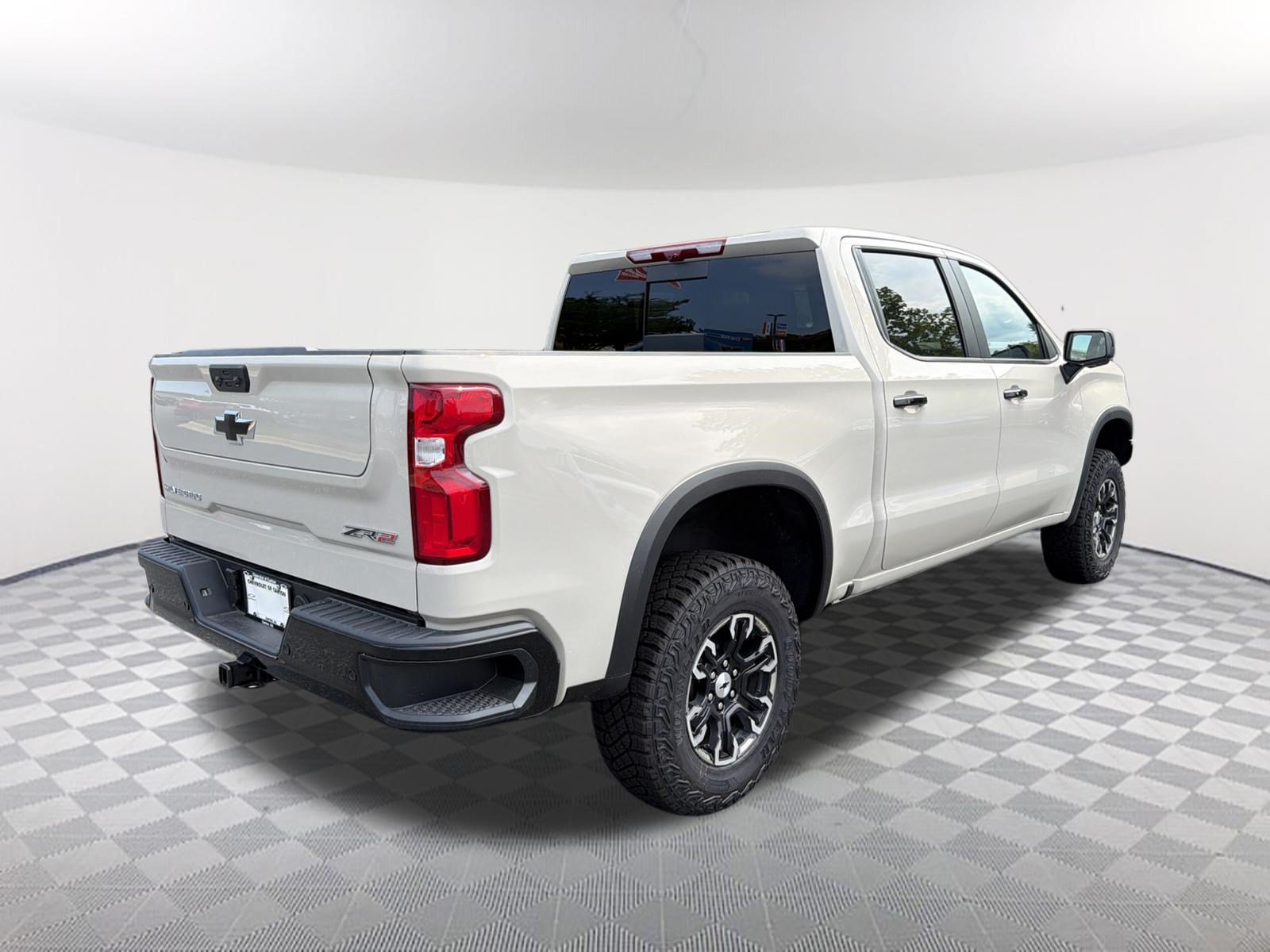 Used 2026 Chevrolet Silverado 1500 ZR2 AWD/4WD image 5