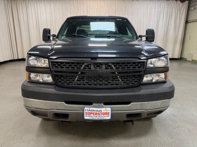Used 2004 Chevrolet Silverado 2500 LS AWD/4WD image 15