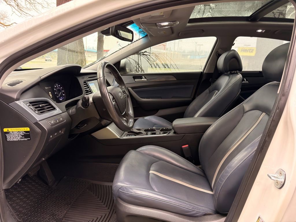 Used 2017 Hyundai Sonata Limited w/ Ultimate Package 02 image 16