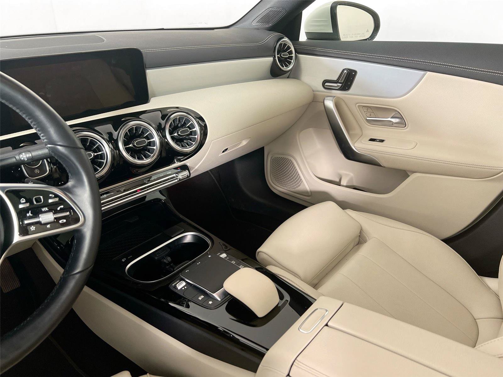 Certified 2023 Mercedes-Benz CLA 250 4MATIC image 23