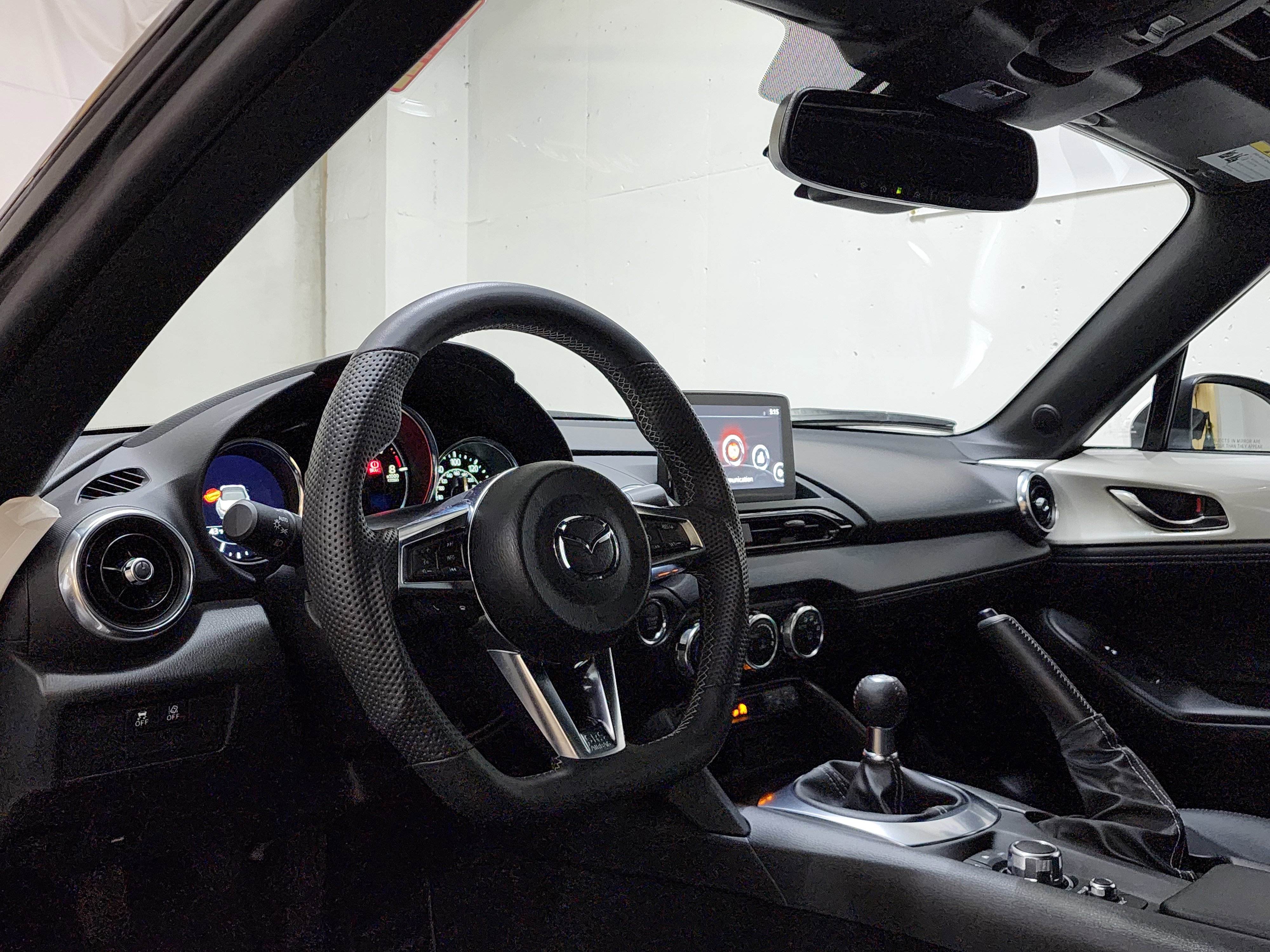 Used 2022 MAZDA MX-5 Miata Grand Touring image 11