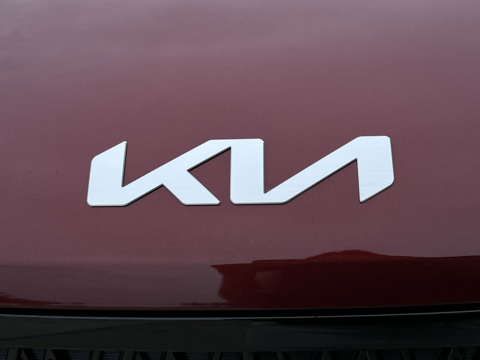 Used 2025 Kia Carnival EX FWD image 20