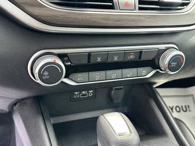 Used 2025 Nissan Altima 2.5 SV FWD image 26