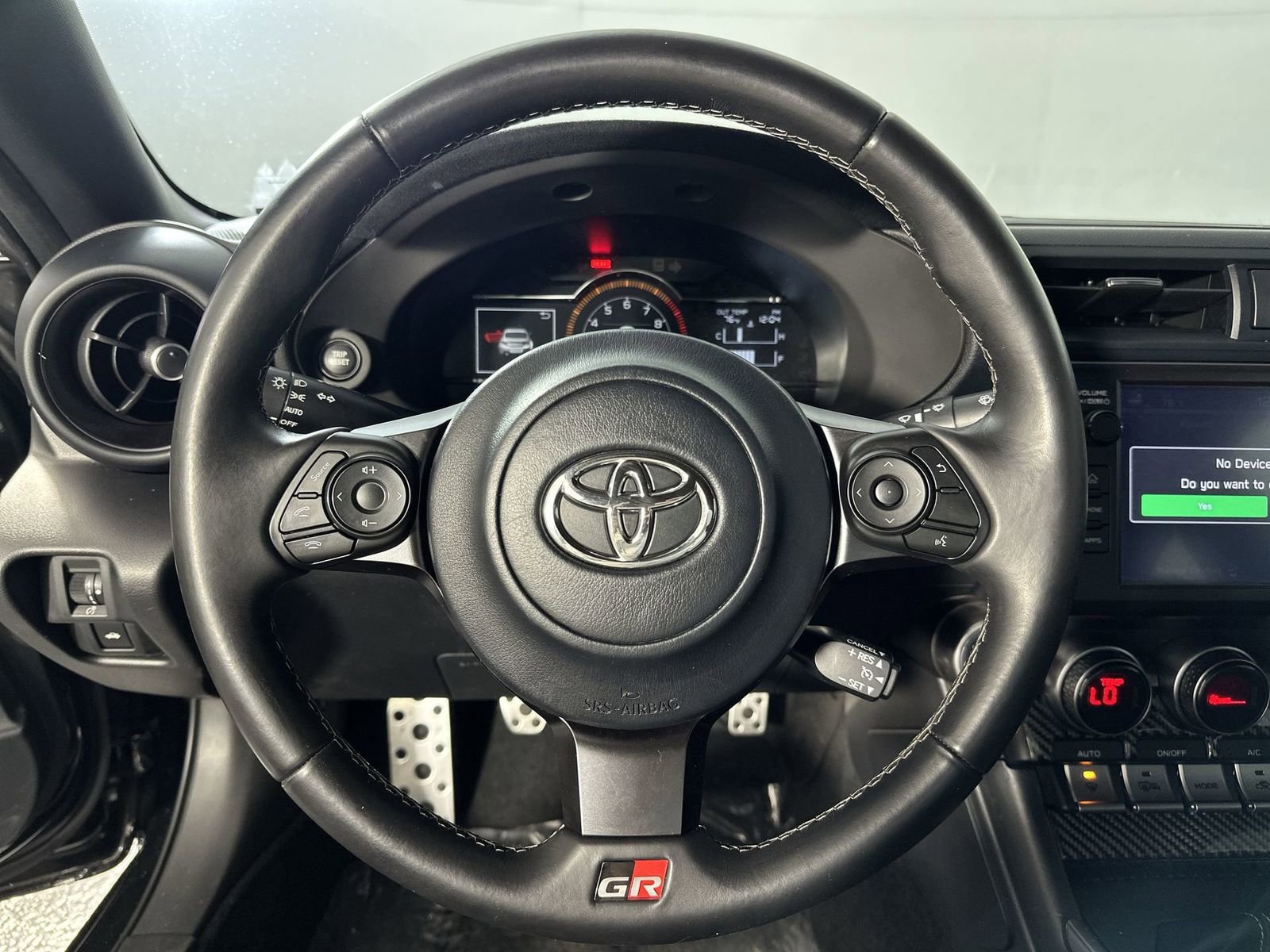 Used 2023 Toyota GR86 Premium w/ ALL Weather Mat Package (TMS) image 14