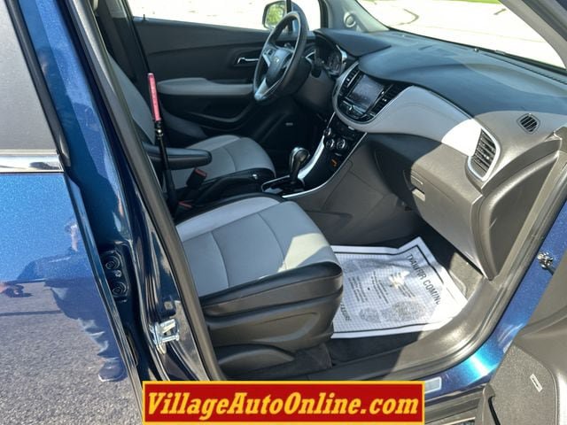 Used 2020 Chevrolet Trax Premier AWD/4WD image 39