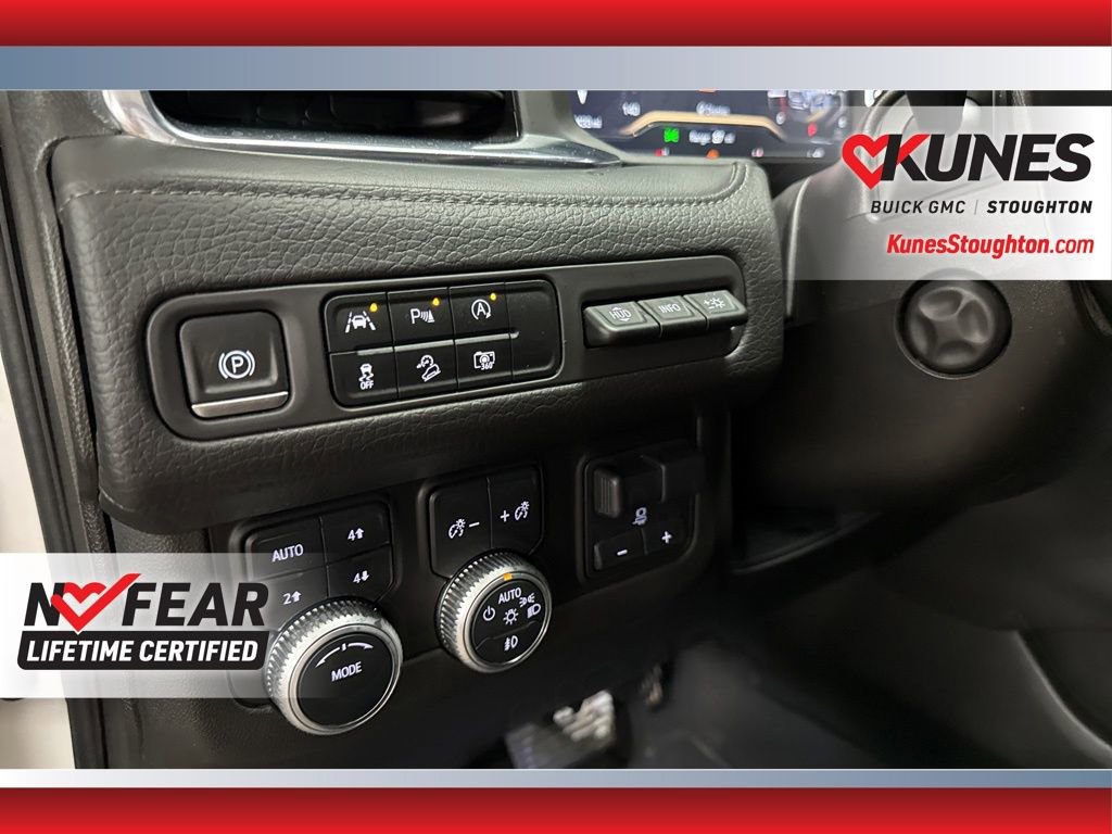 Used 2023 GMC Yukon XL Denali w/ Max Trailering Package image 23