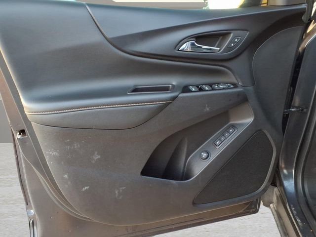 Used 2022 Chevrolet Equinox Premier image 14