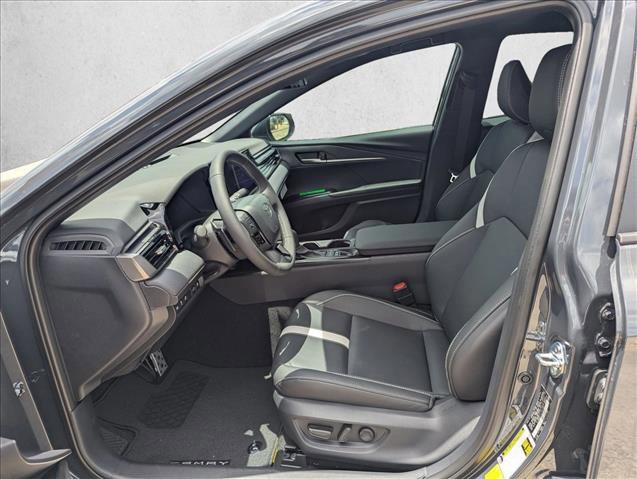 Certified 2025 Toyota Camry SE image 4