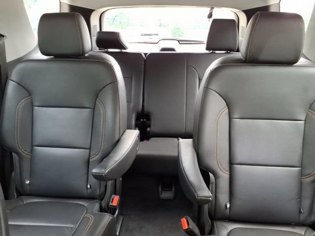 Used 2021 Chevrolet Traverse LT AWD/4WD image 9