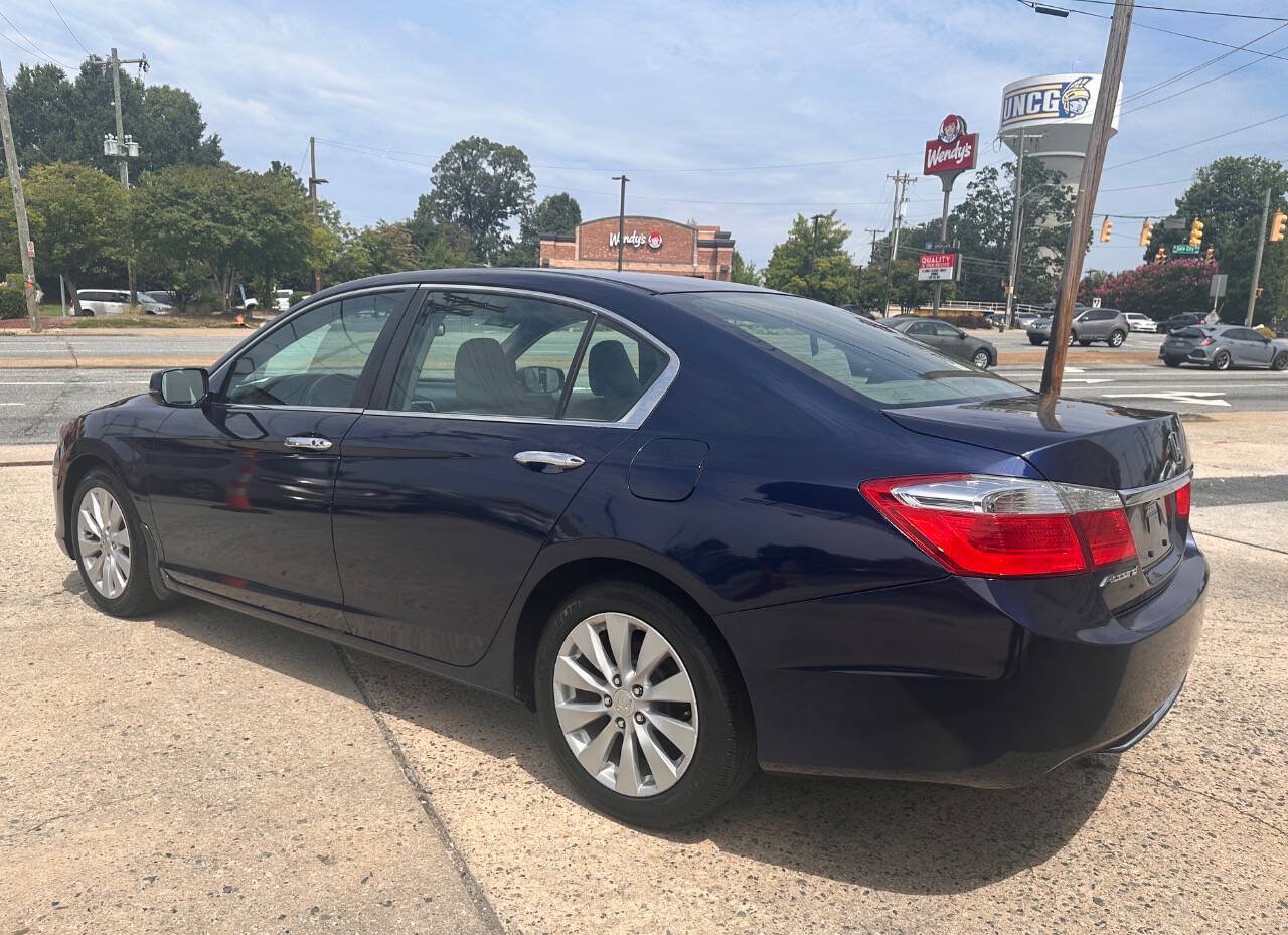 Used 2013 Honda Accord EX image 4
