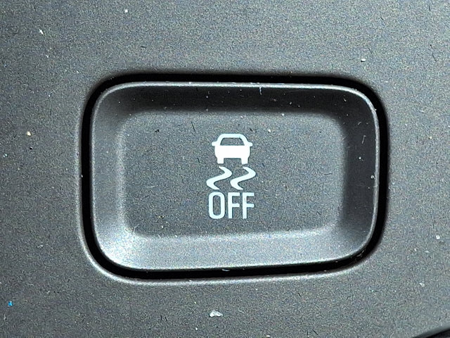 Used 2014 Buick LaCrosse Leather FWD image 23