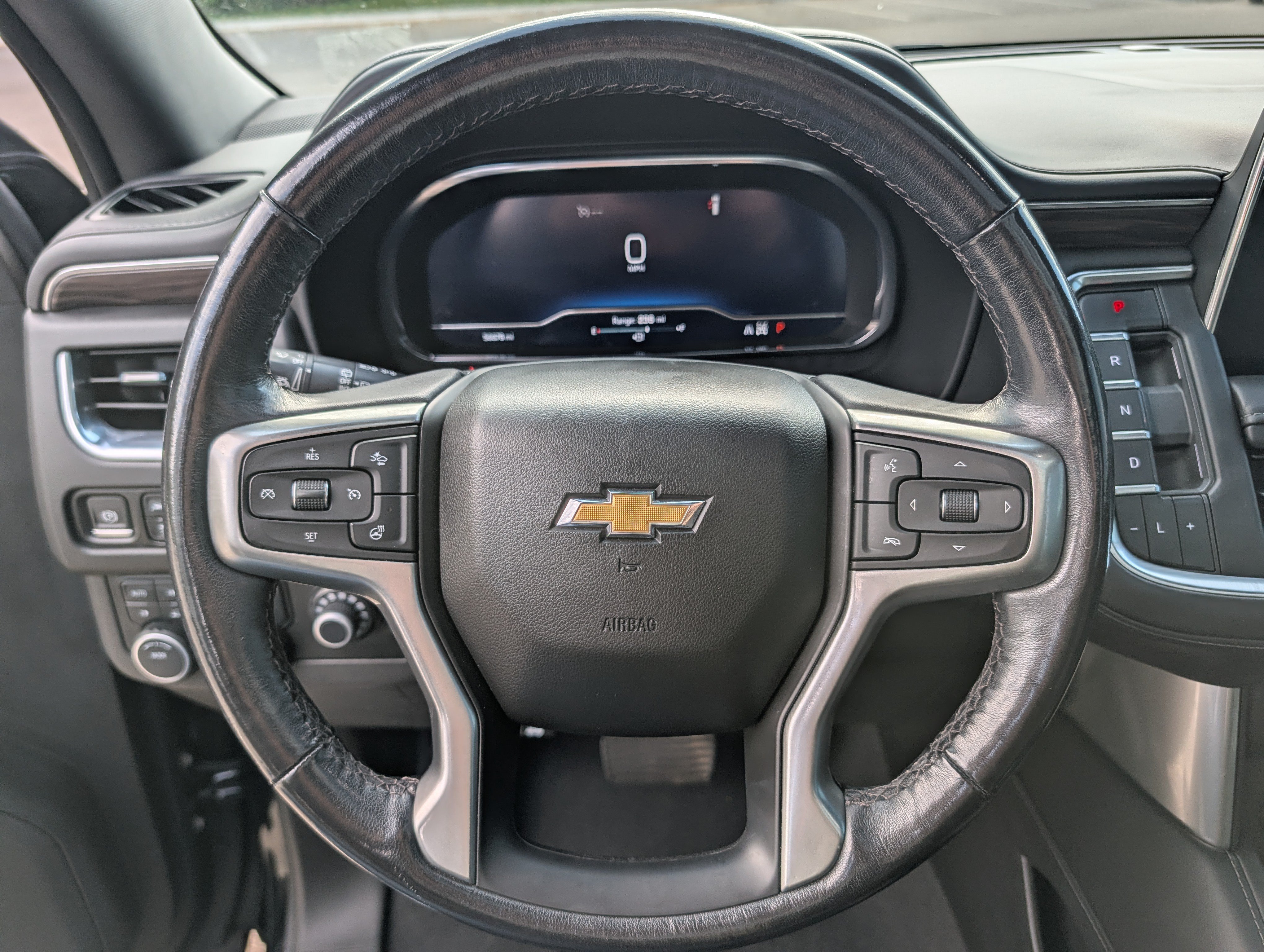 Used 2022 Chevrolet Tahoe LT w/ Luxury Package AWD/4WD image 25