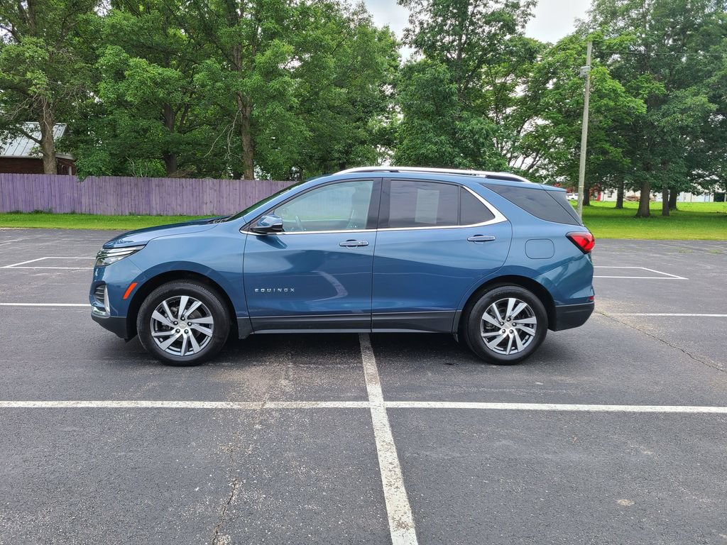 Used 2024 Chevrolet Equinox Premier AWD/4WD image 4