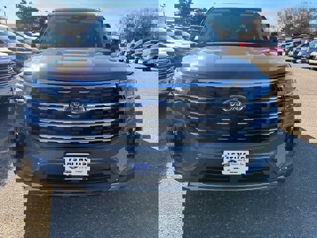 New 2026 Ford Explorer Active w/ Active Comfort Package image 8