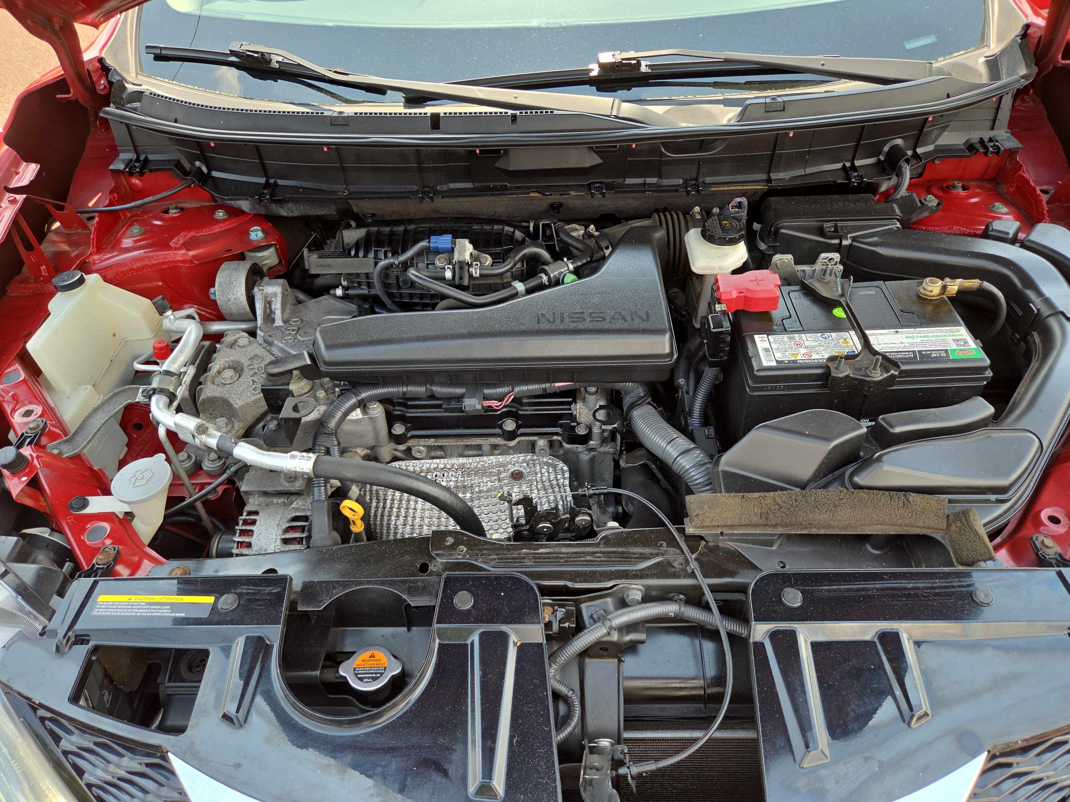 Used 2015 Nissan Rogue SV AWD/4WD image 30