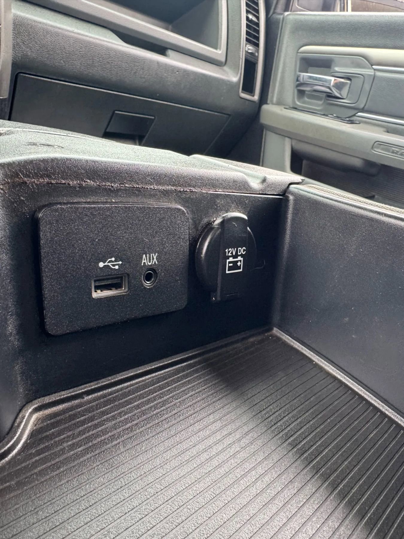 Used 2017 RAM 1500 Tradesman w/ Power & Remote Entry Group image 35