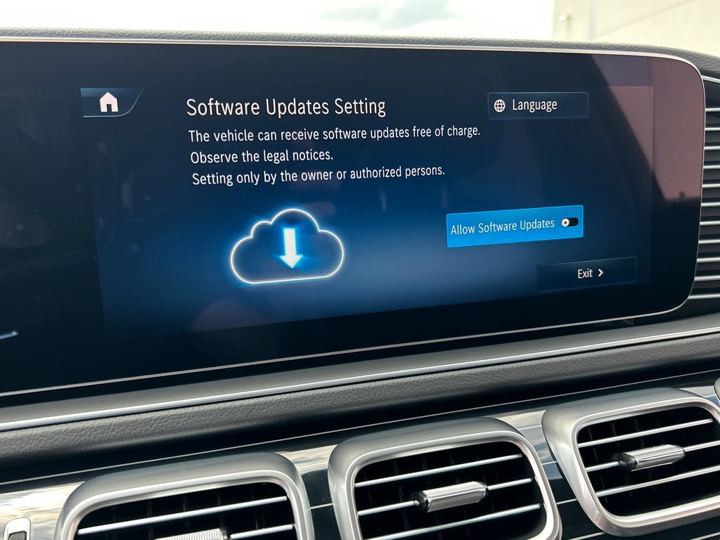 New 2026 Mercedes-Benz GLS 450 4MATIC image 19