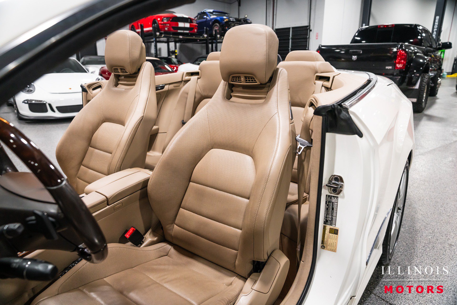 Used 2011 Mercedes-Benz E 550 Cabriolet image 19
