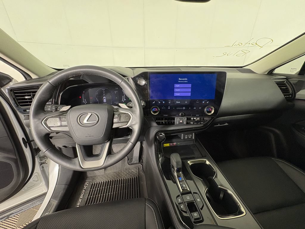 Used 2022 Lexus NX 350h AWD image 7