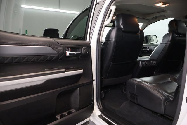 Used 2020 Toyota Tundra Platinum AWD/4WD image 30
