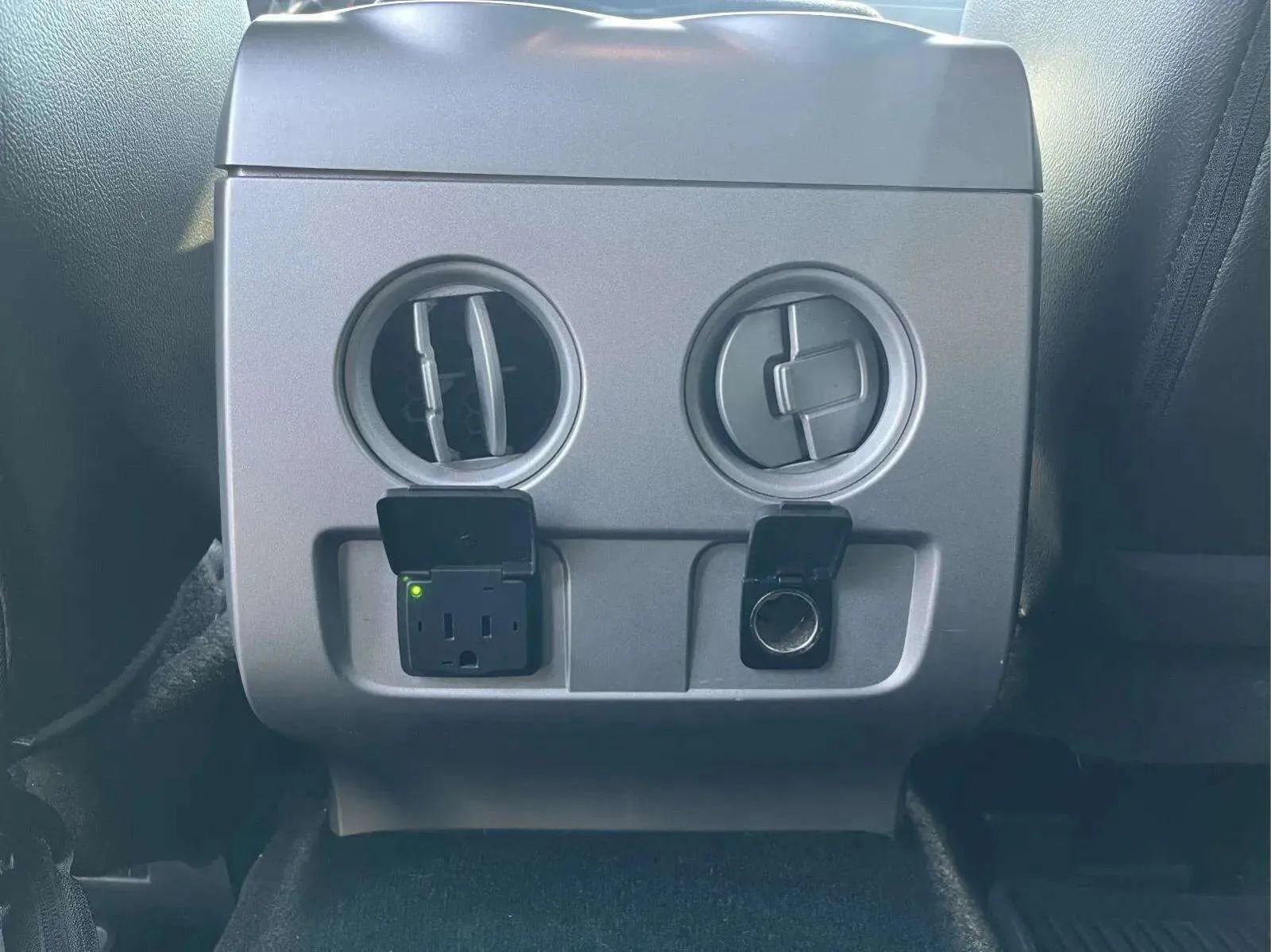 Used 2014 Ford F150 FX4 w/ Equipment Group 402A Luxury AWD/4WD image 15