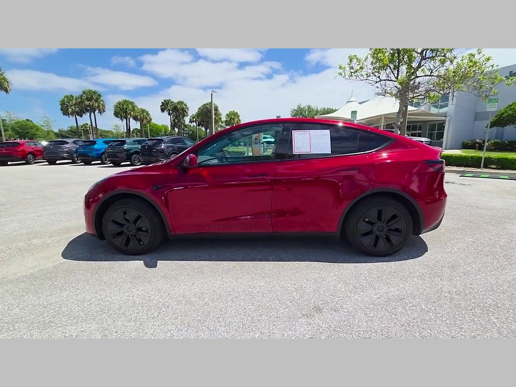 Used 2024 Tesla Model Y Long Range image 46