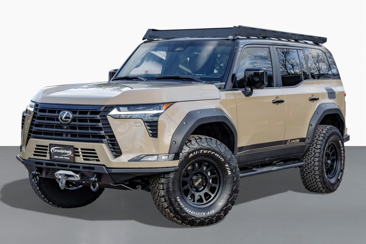 Used 2025 Lexus GX 550 image 4