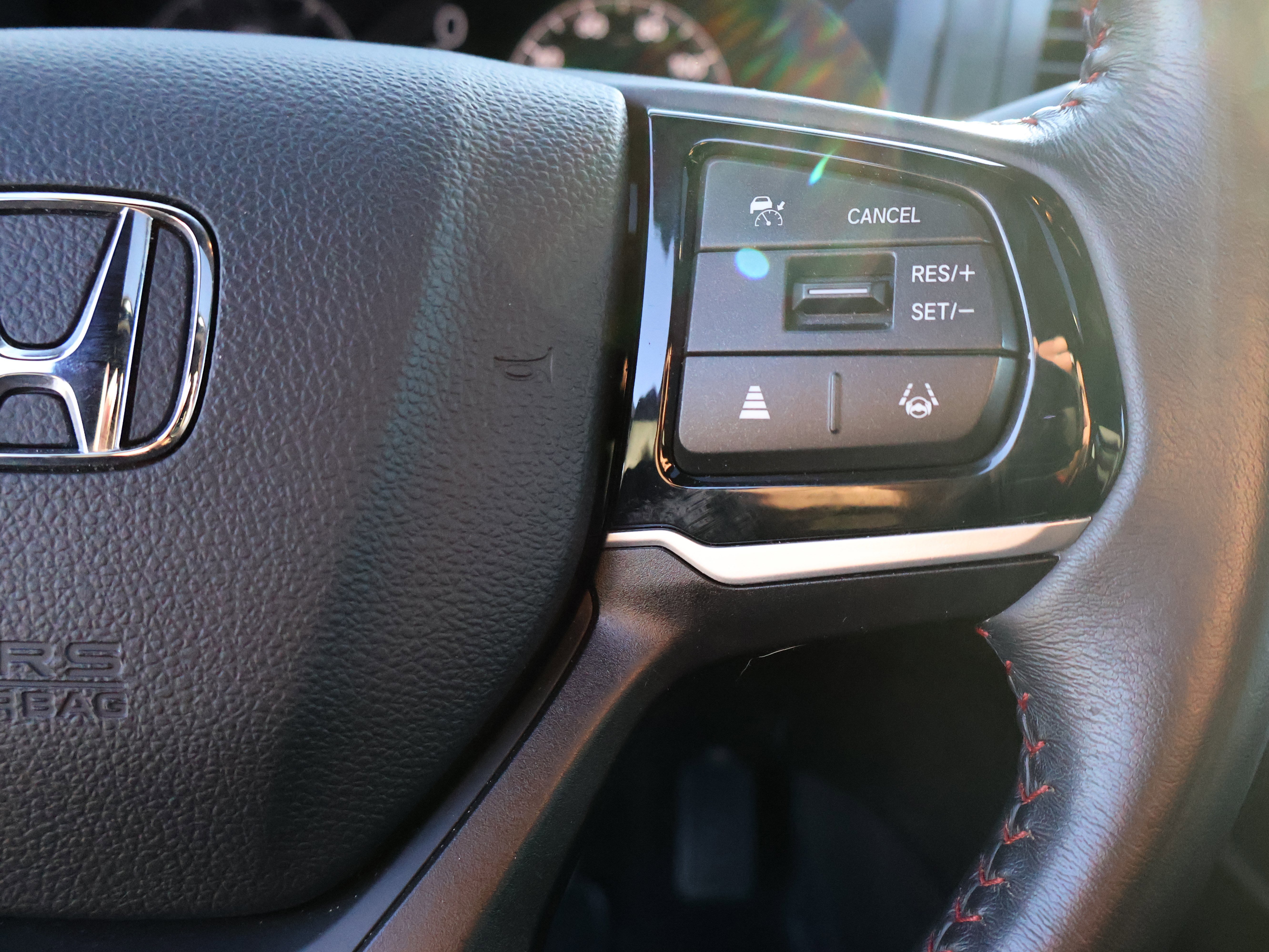 Used 2025 Honda Odyssey Sport-L image 34