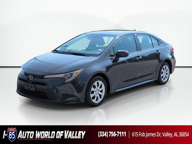 Used 2024 Toyota Corolla LE FWD image 1