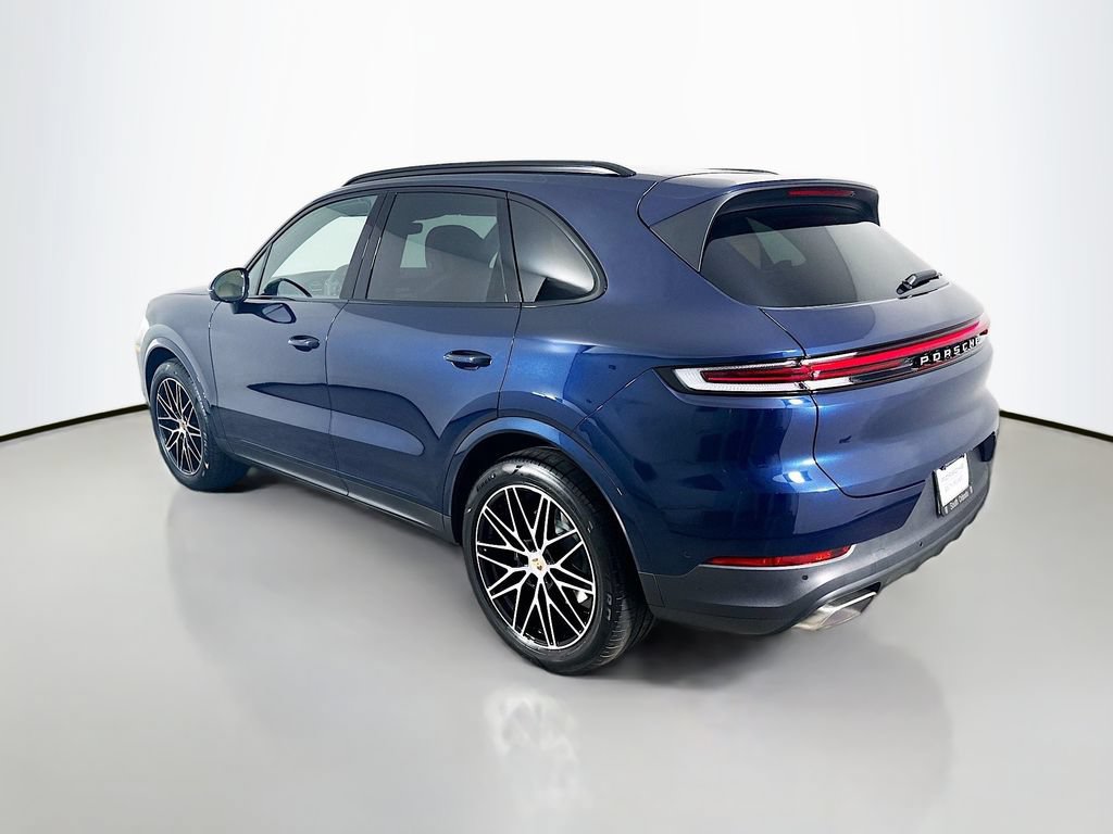 Certified 2026 Porsche Cayenne AWD/4WD image 3