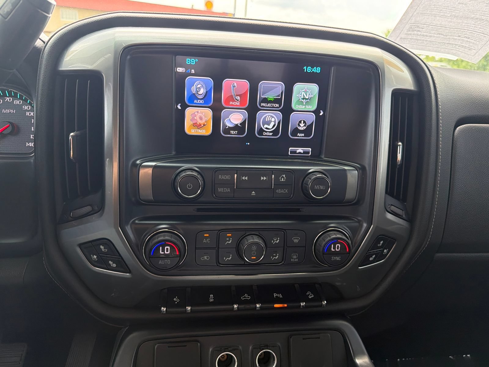 Used 2018 Chevrolet Silverado 1500 LTZ Z71 w/ LTZ Plus Package AWD/4WD image 22