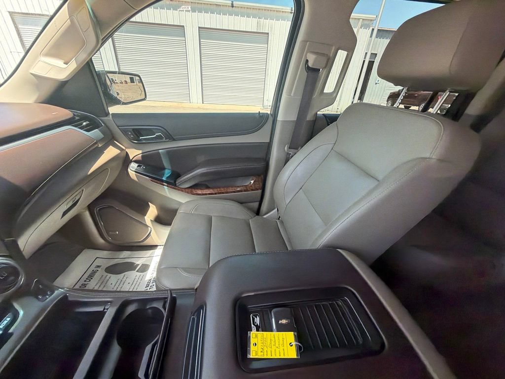 Used 2020 Chevrolet Suburban Premier w/ RST 6.2L Performance Edition AWD/4WD image 27